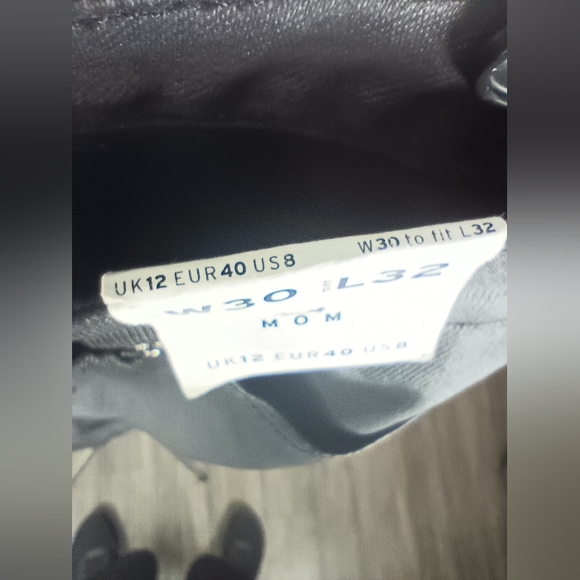 Topshop Mom Jeans In Black Size 8 W32 L32 NWT - Picture 8 of 12